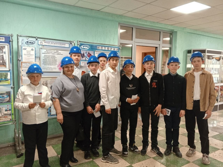 Экскурсия в Энгельсский механико - технологический колледж,.